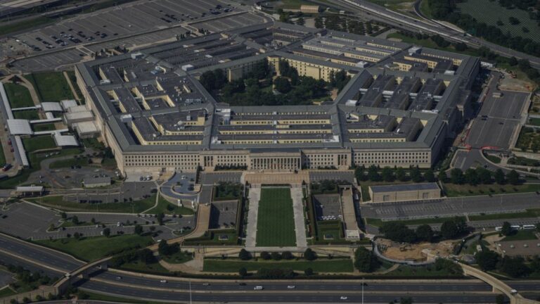 Pentagon: Hint Okyanusu’ndaki tankeri İran’ın attığı İHA vurdu