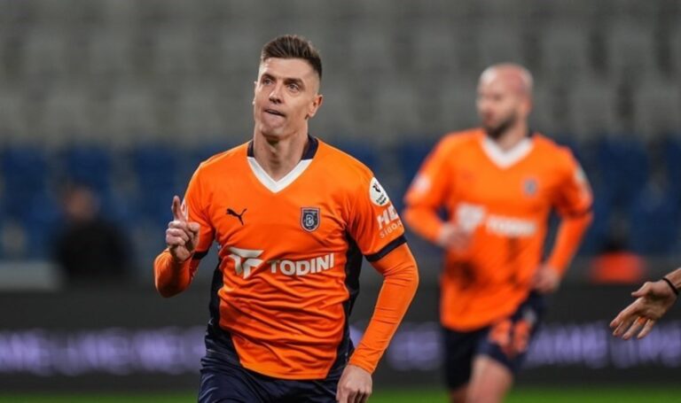 Piatek yılı zirvede tamamladı! – En güncel spor haberleri