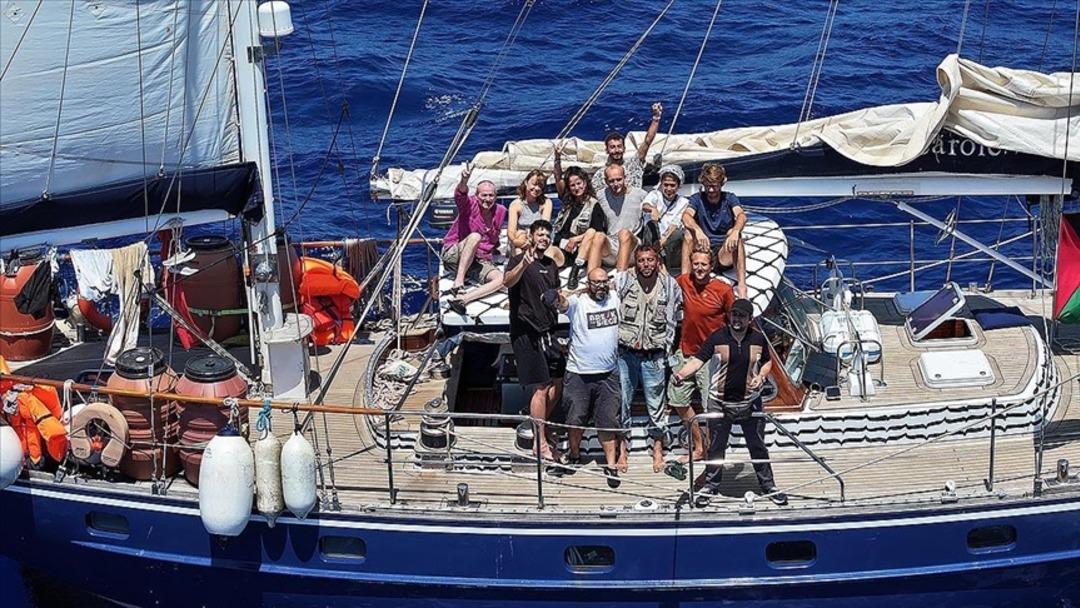 thumbs_b_c_b9c8ef07f5f7cb79ae0b25bc5b294058