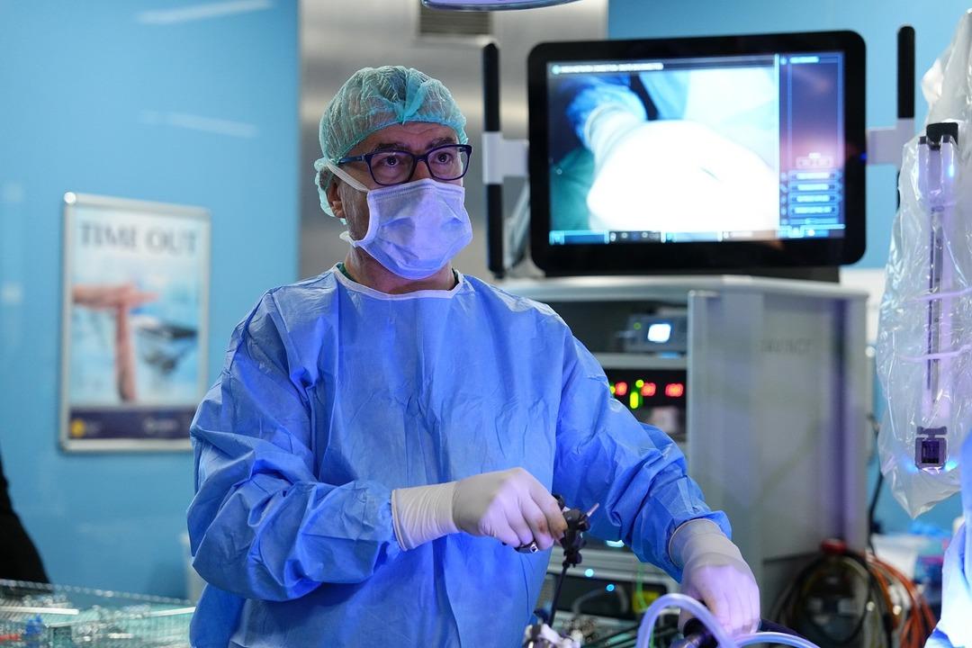 Robot tarafından desteklenen ameliyat dönemi: 