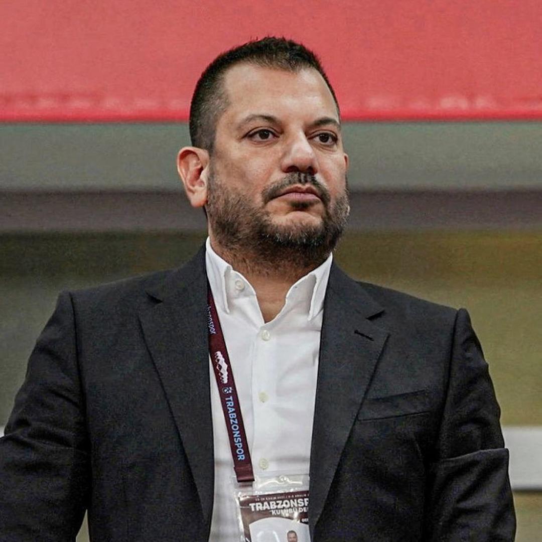 Trabzonspor Ertrul Doğan Dan Ali Koç'ın Başkanı Anında Yanıt'a geldi! Şampiyona kupamız kirli, yeterince gülmeyeceğiz ... 2