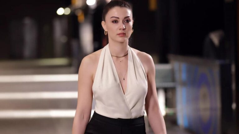 Anne Yarısı ile ekrana dönüyor! Burcu Özberk’in keyfi yerinde