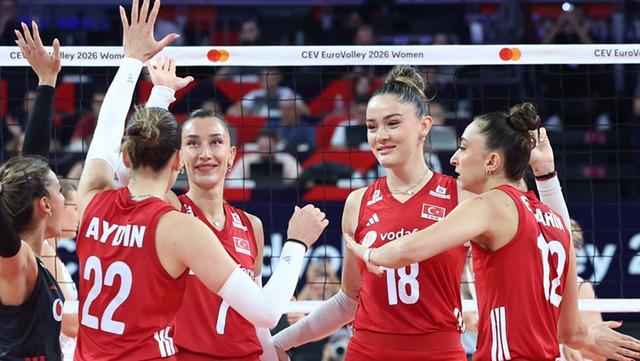 Filenin Sultanları rakip tanımıyor! Slovenya’yı da 3-1 ile geçtik