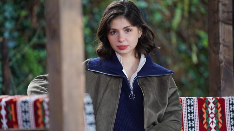 Taşacak Bu Deniz’in Fadime’si Zeynep Atılgan’a fizik onur ödülü! Sosyal medya ikiye bölündü